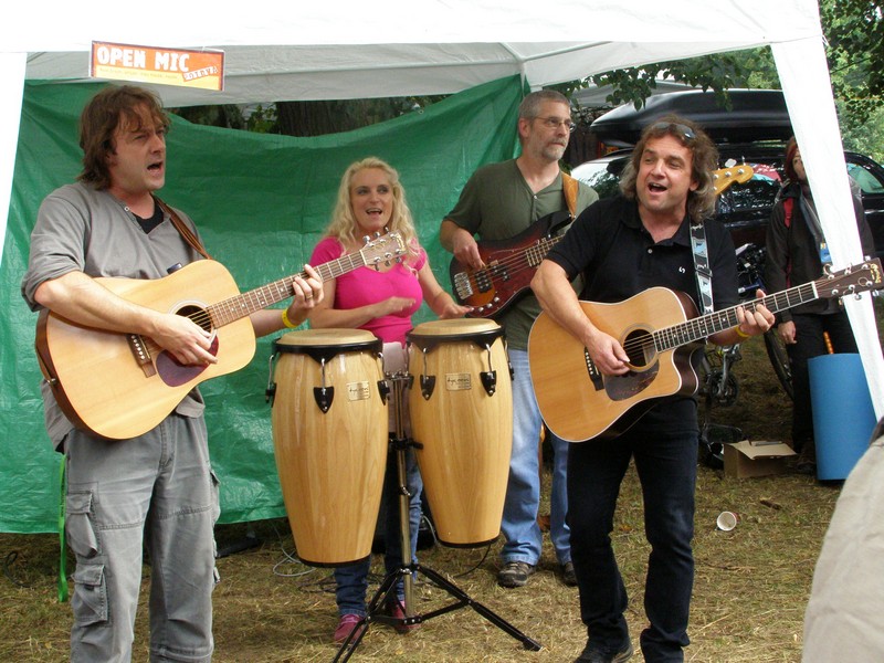 P7041013 Zahrada Dev tka